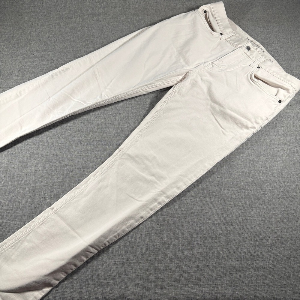 Banana Republic Traveler Pants Mens 33x32 Off White Slim Fit Stretch Chino